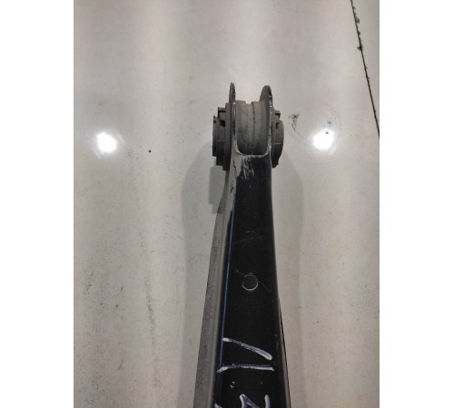 Рычаг подвески(задний левый)