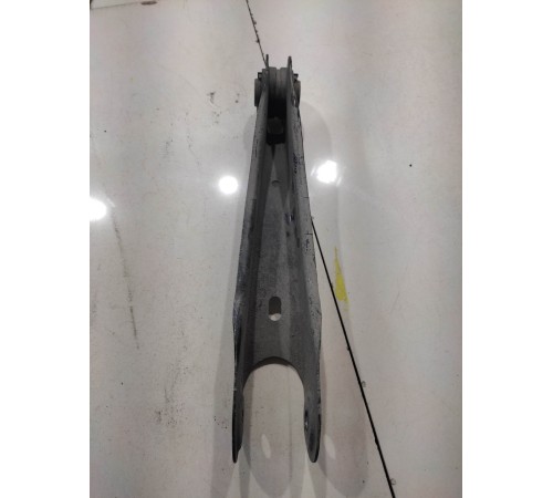 Рычаг подвески(задний левый)