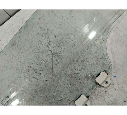 Стекло двери заднее правое