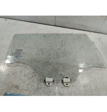 Стекло двери заднее правое