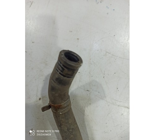 Патрубок системы охлаждения