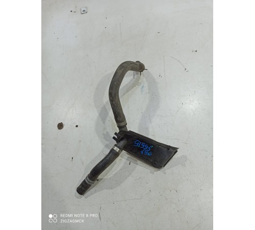 Патрубок системы охлаждения