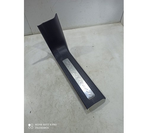 Накладка порога (задняя левая)