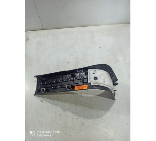 Накладка порога (задняя левая)