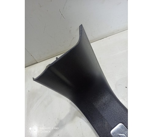 Накладка порога (задняя левая)