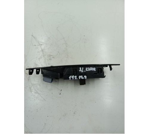 Блок управления стеклоподъемниками передний левый