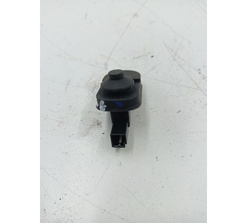 Концевик двери