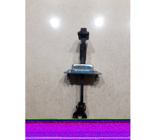 Ограничитель двери(задний левый)