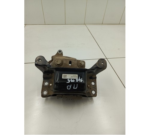 Подушка опора двигателя левая