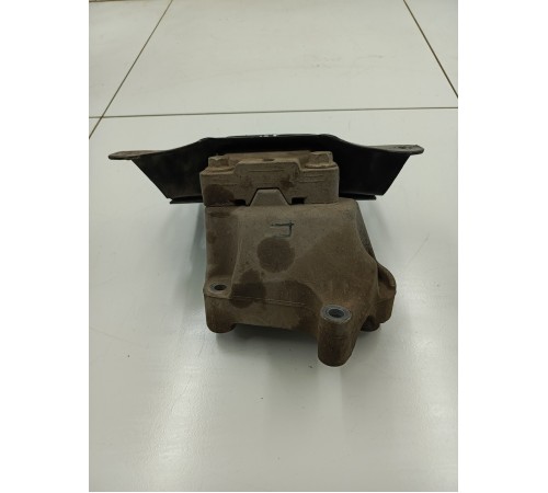 Подушка опора двигателя левая