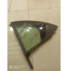 Стекло двери глухое (заднее левое)