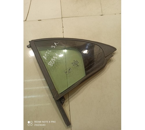 Стекло двери глухое (заднее левое)