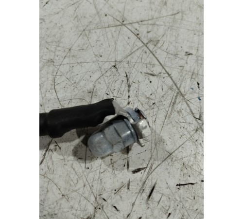 Клемма аккумулятора минусовая