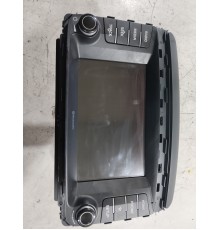 Мультимедийное устройство (магнитола)