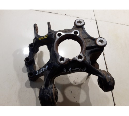 Кулак поворотный (задний, левый)