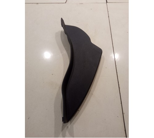 Накладка торпедо боковая(левая)