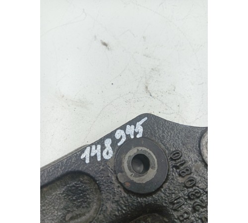 Опора двигателя