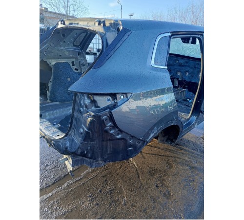 Крыло (заднее, правое)четверть