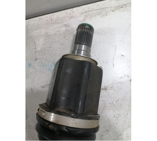 Привод (полуось) передний левый