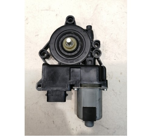 Моторчик стеклоподъемника задний правый