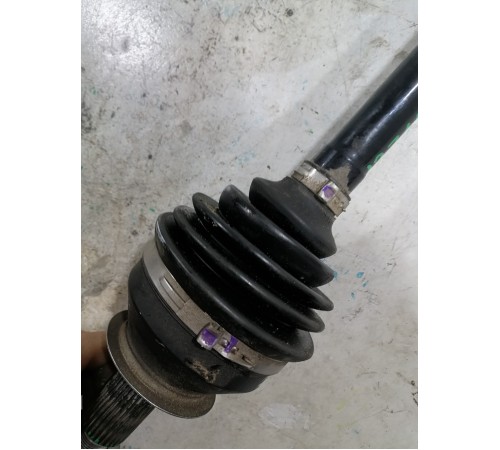 Привод (полуось) передний левый