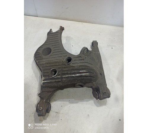 Рычаг задний правый