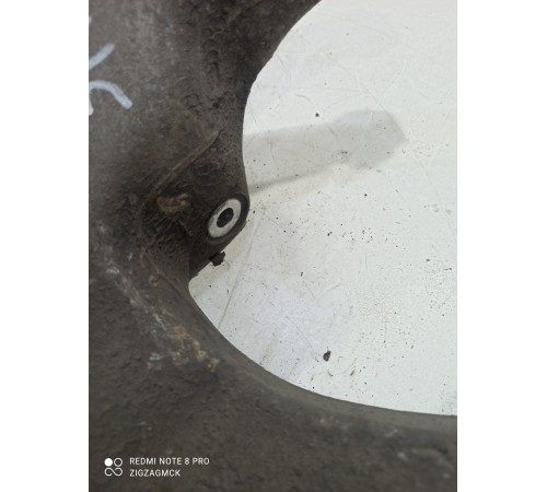 Рычаг задний правый