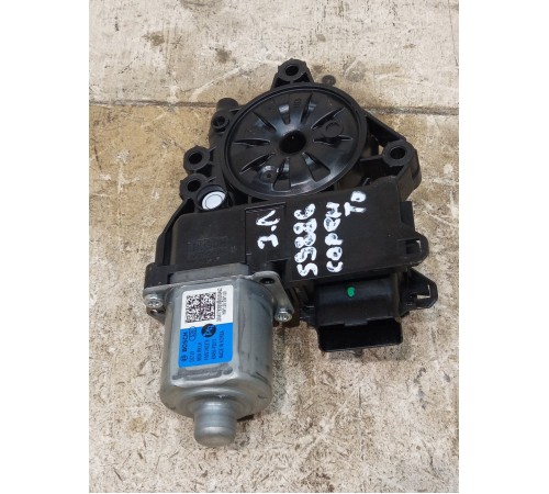 Моторчик стеклоподъемника задний левый