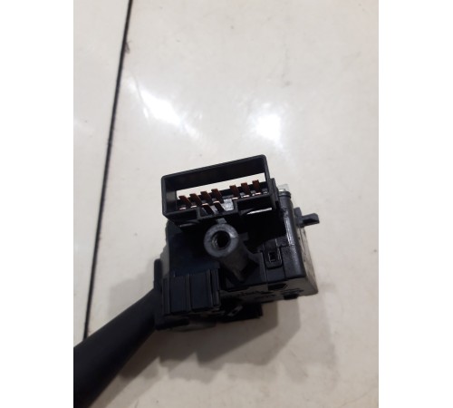 Подрулевой переключатель стеклоочистителей