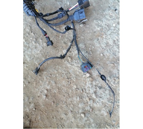 Электропроводка подкапотная с монтажным блоком