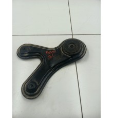 Кронштейн подрамника левый 