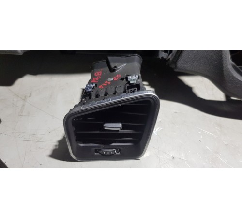 Дефлектор воздушный левый