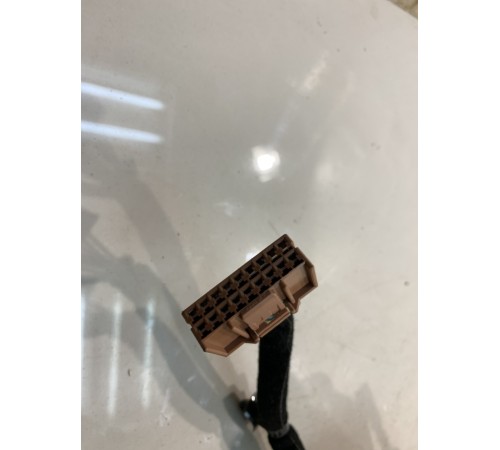 Электропроводка багажника (левая)