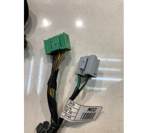 Электропроводка багажника (левая)