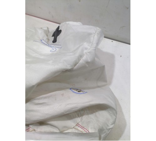 Подушка безопасности пассажира