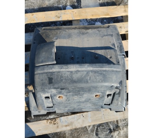 Брызговик (задний левый)