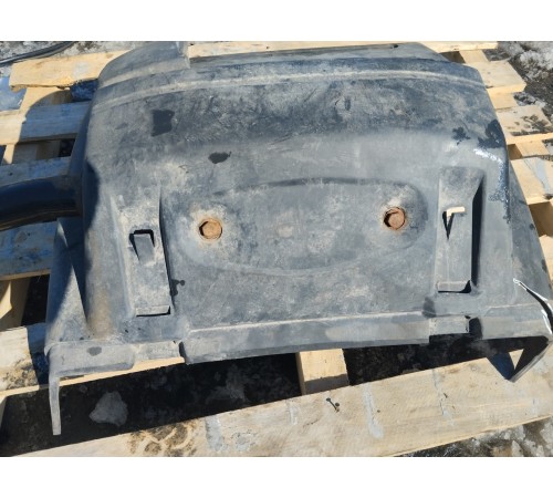 Брызговик (задний левый)