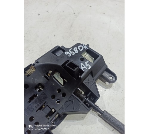 Ручка двери (задняя правая внешняя)