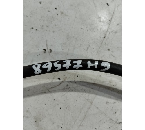 Датчик ABS(передний правый)