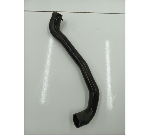 Патрубок радиатора