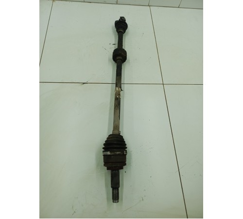 Привод (полуось) передний правый