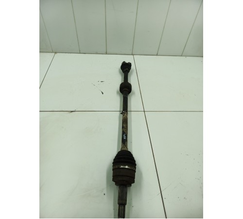 Привод (полуось) передний правый