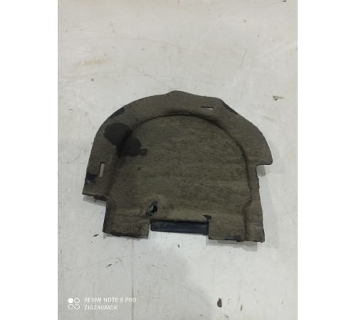 Кожух (заглушка) левый