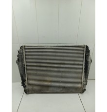 Радиатор охлаждения двигателя