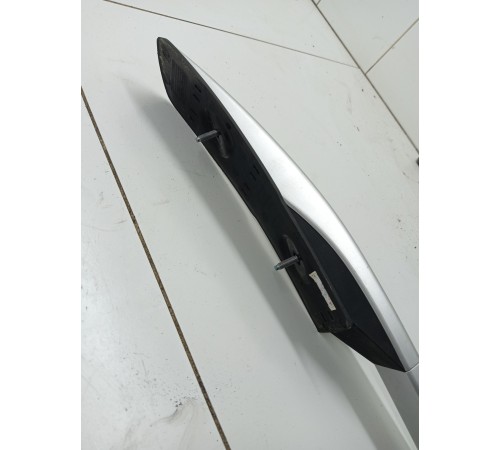 Рейлинг крыши правый