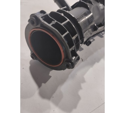 Впускной коллектор