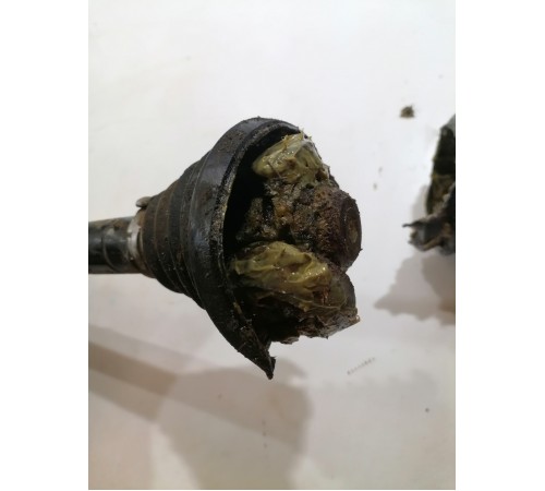 Привод полуось передний левый