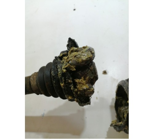 Привод полуось передний левый