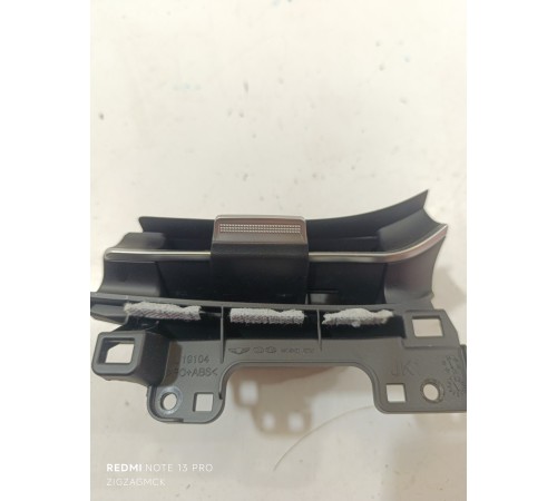 Дефлектор воздушный левый