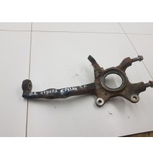 Кулак поворотный передний левый